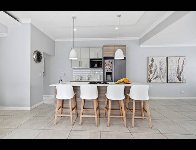 3 BEDROOM FREESTANDING FOR SALE IN SANDOWN